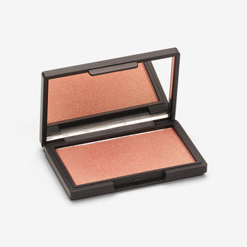 FREE - Velvet Glow Blush